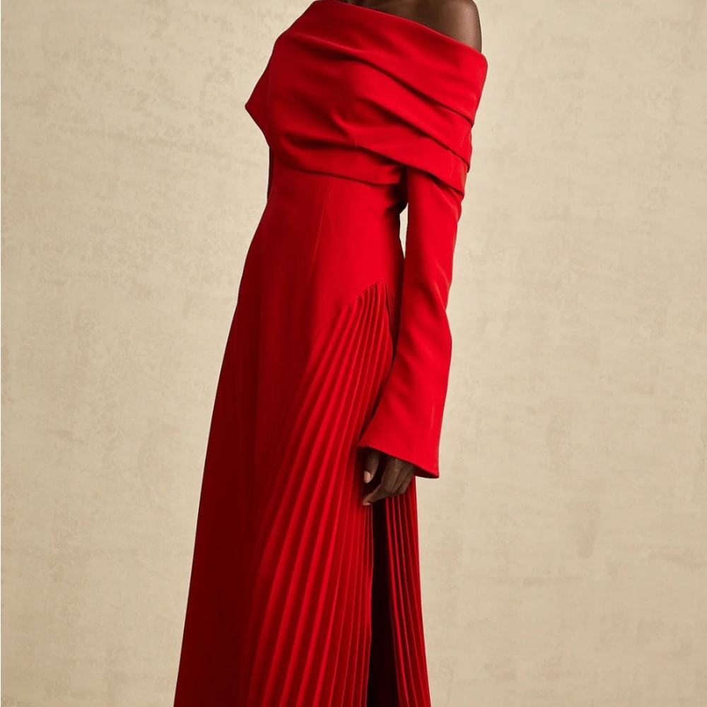Elegant Red Off-Shoulder Dress